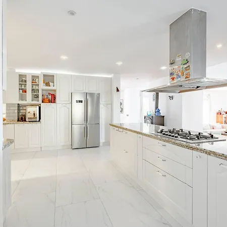 Luxurious In With Private Pool And Breathtaking Sea Views Villa *