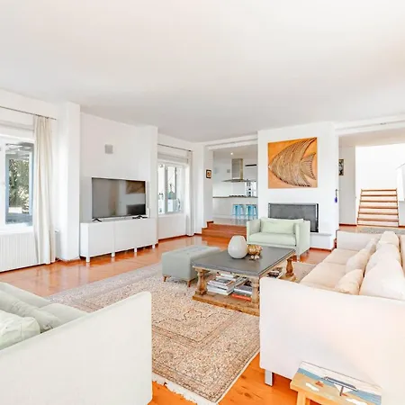 Luxurious In With Private Pool And Breathtaking Sea Views Vilă