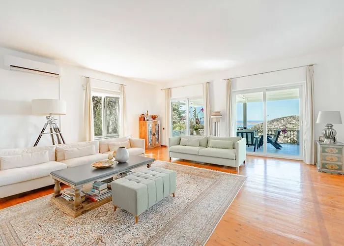 Villa Luxurious In With Private Pool And Breathtaking Sea Views