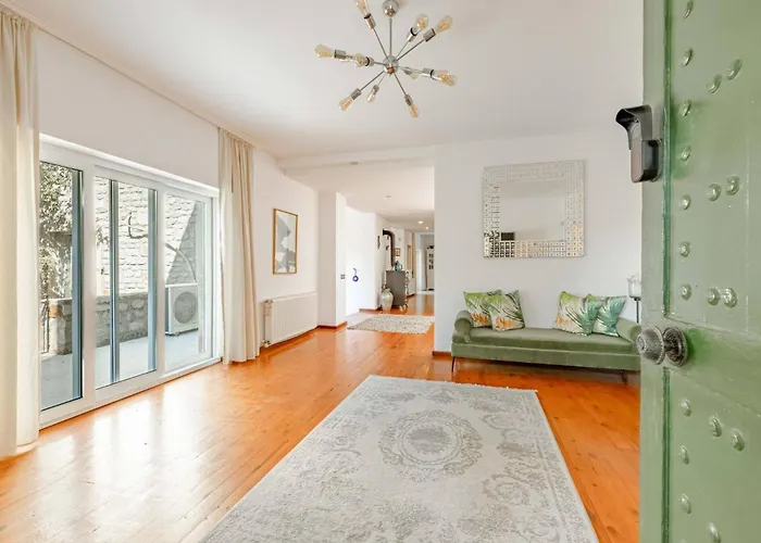 Villa Luxurious In With Private Pool And Breathtaking Sea Views Yalıkavak