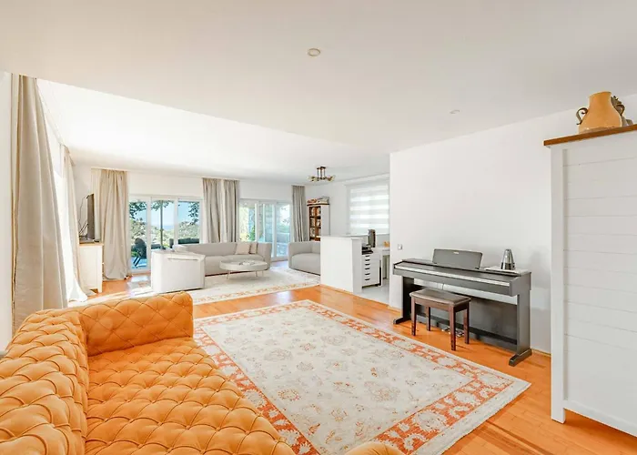 Luxurious In With Private Pool And Breathtaking Sea Views * Yalıkavak