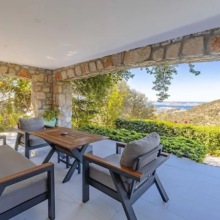 Luxury 2-storey With Stunning Views Near Marina * Yalikavak